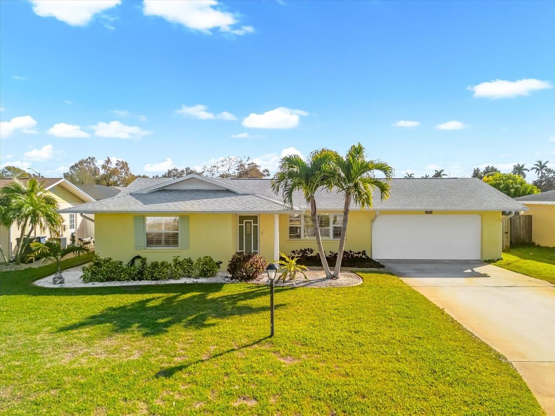 5723 1st Avenue Dr., Bradenton, FL 34209