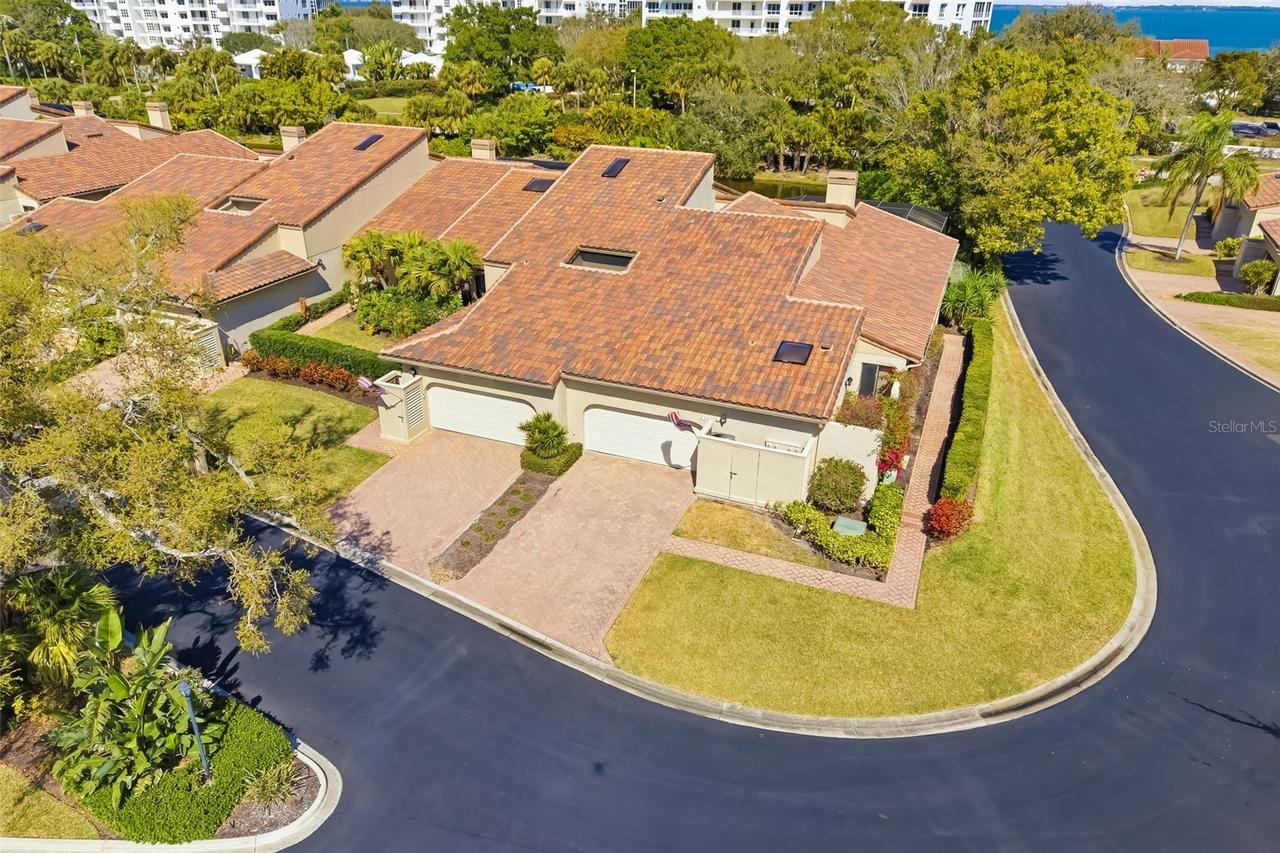 2326 Harbour Oaks Dr., Longboat Key, FL 34228