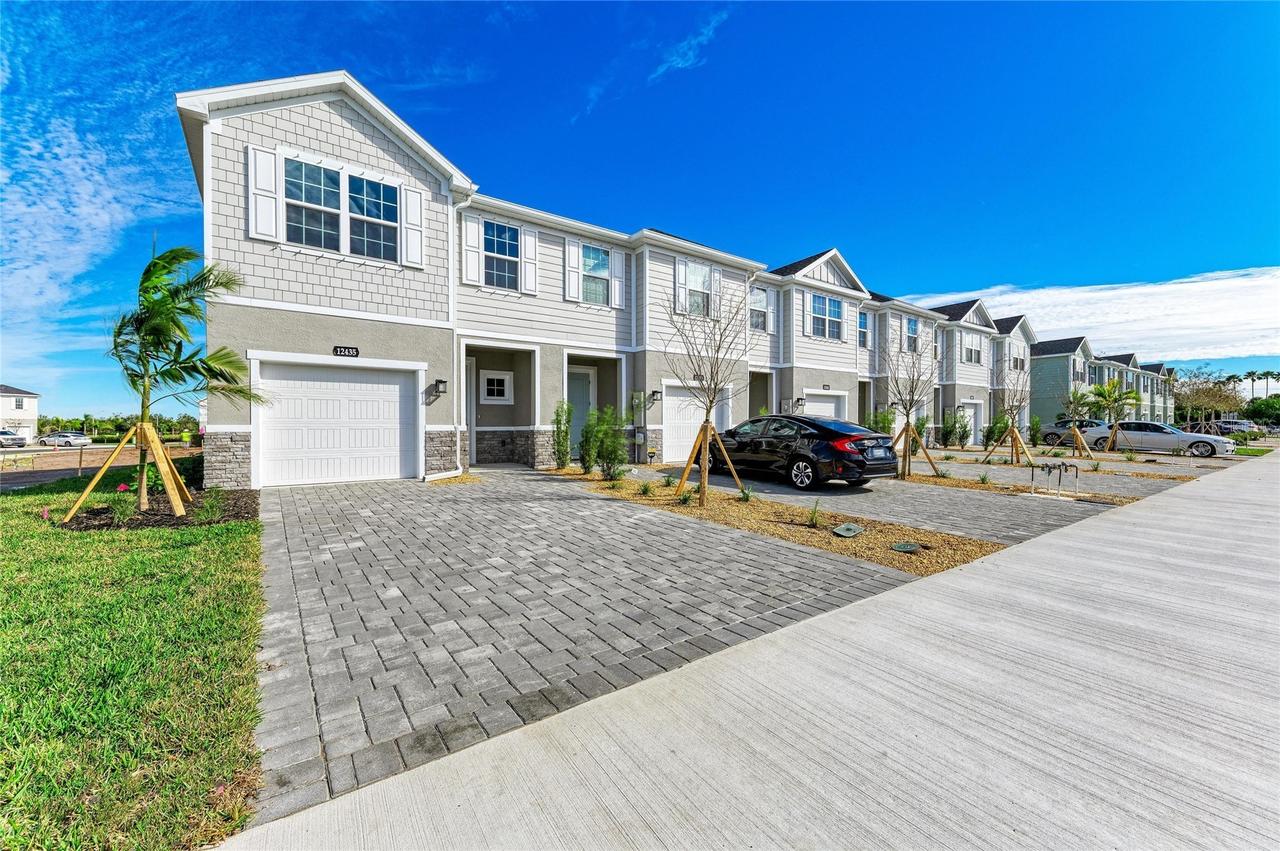 12435 Amber Creek Cir., Bradenton, FL 34211