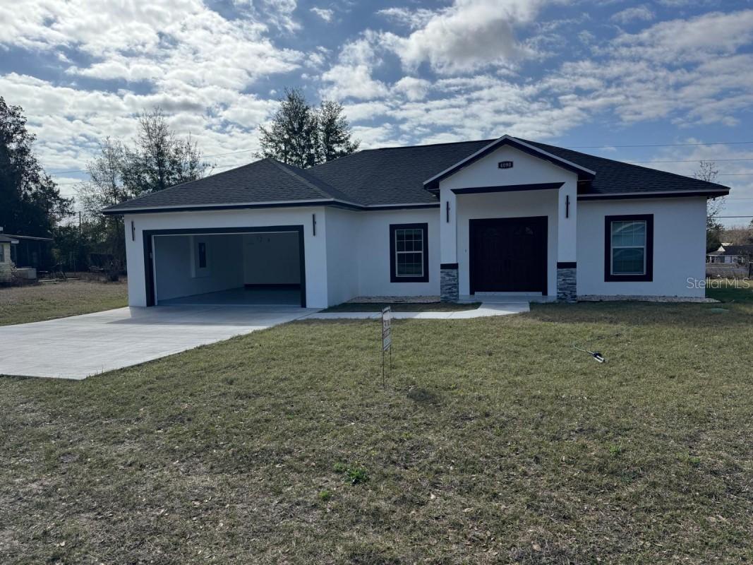 4090 SE 134th Pl., Belleview, FL 34420