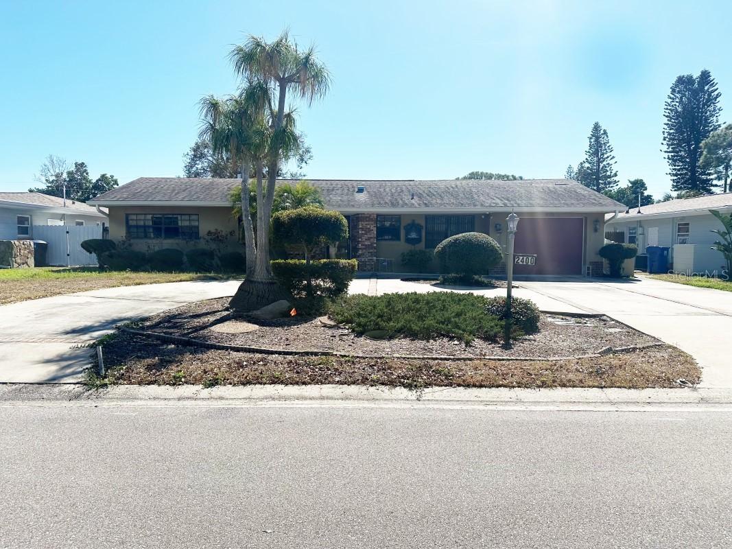 2400 66th Ter., St Petersburg, FL 33712