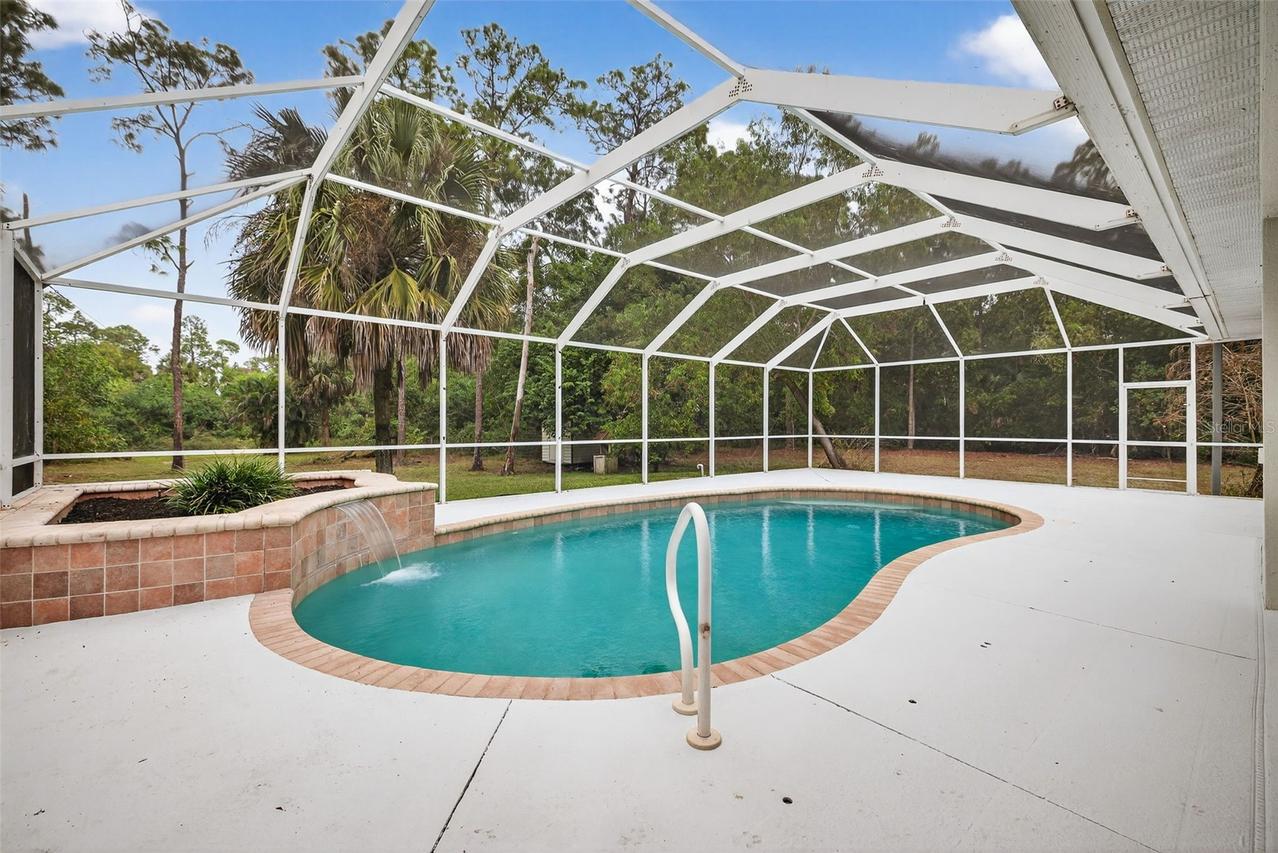 5791 Golden Gate Pkwy., Naples, FL 34116