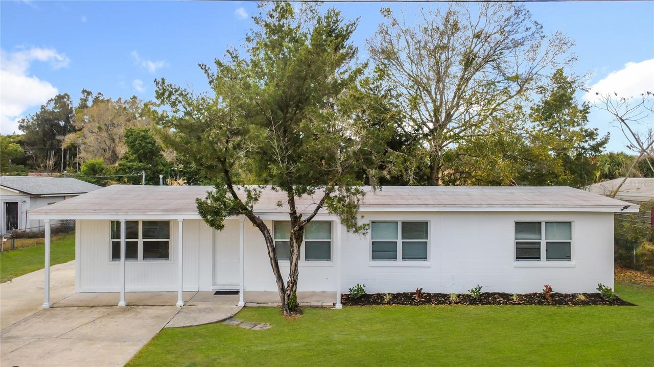 1130 Dennis Ave., Orlando, FL 32807