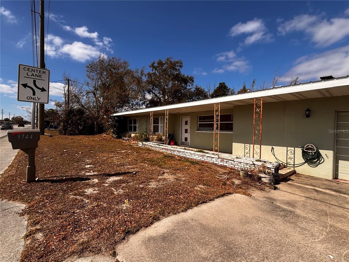 3744 Sebring Pkwy., Sebring, FL 33870