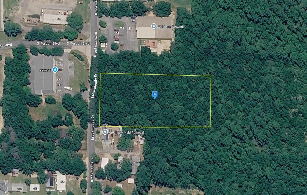 423 Brookmeade Dr., Crestview, FL 32539