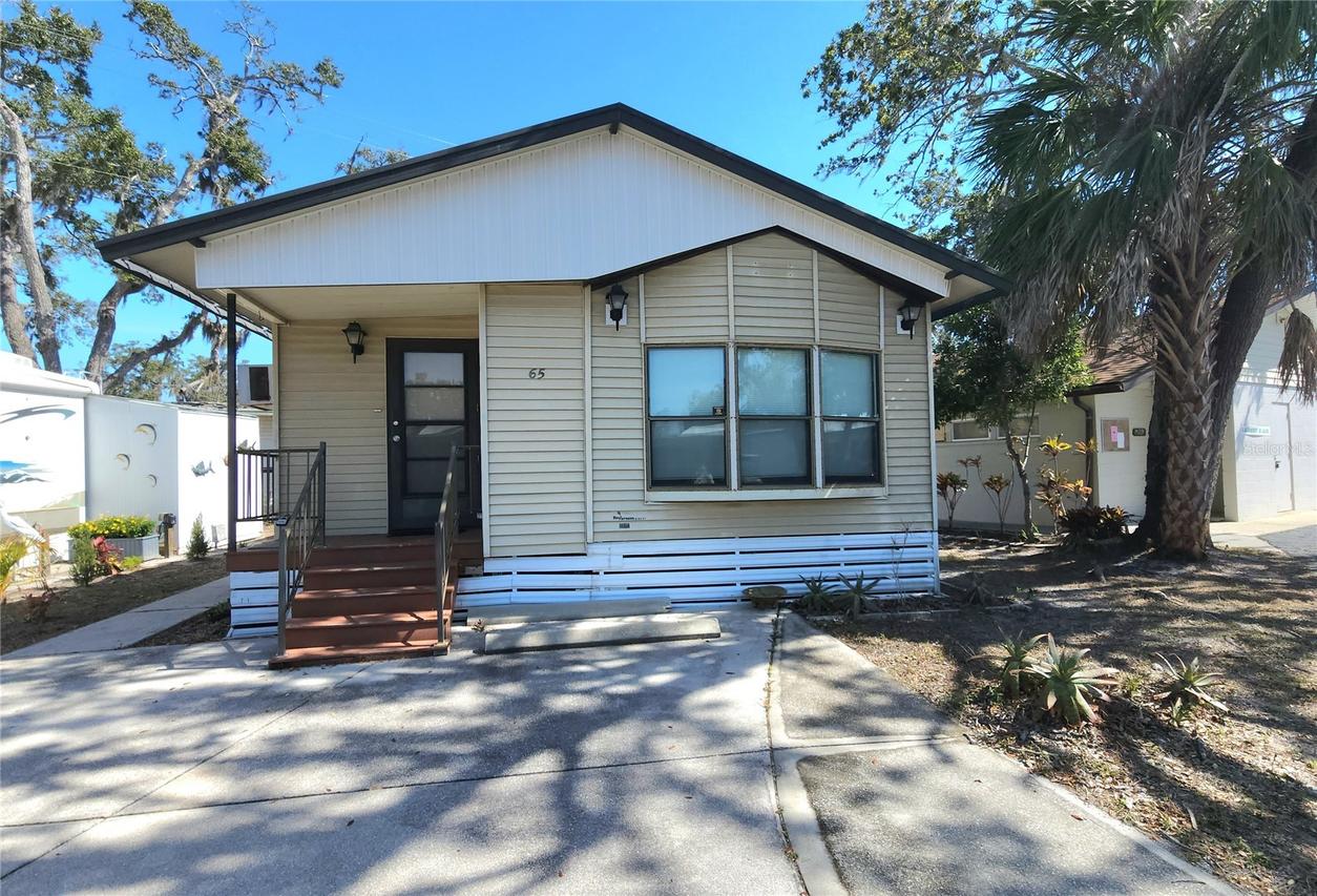 3300 26th Ave. #65, Bradenton, FL 34208