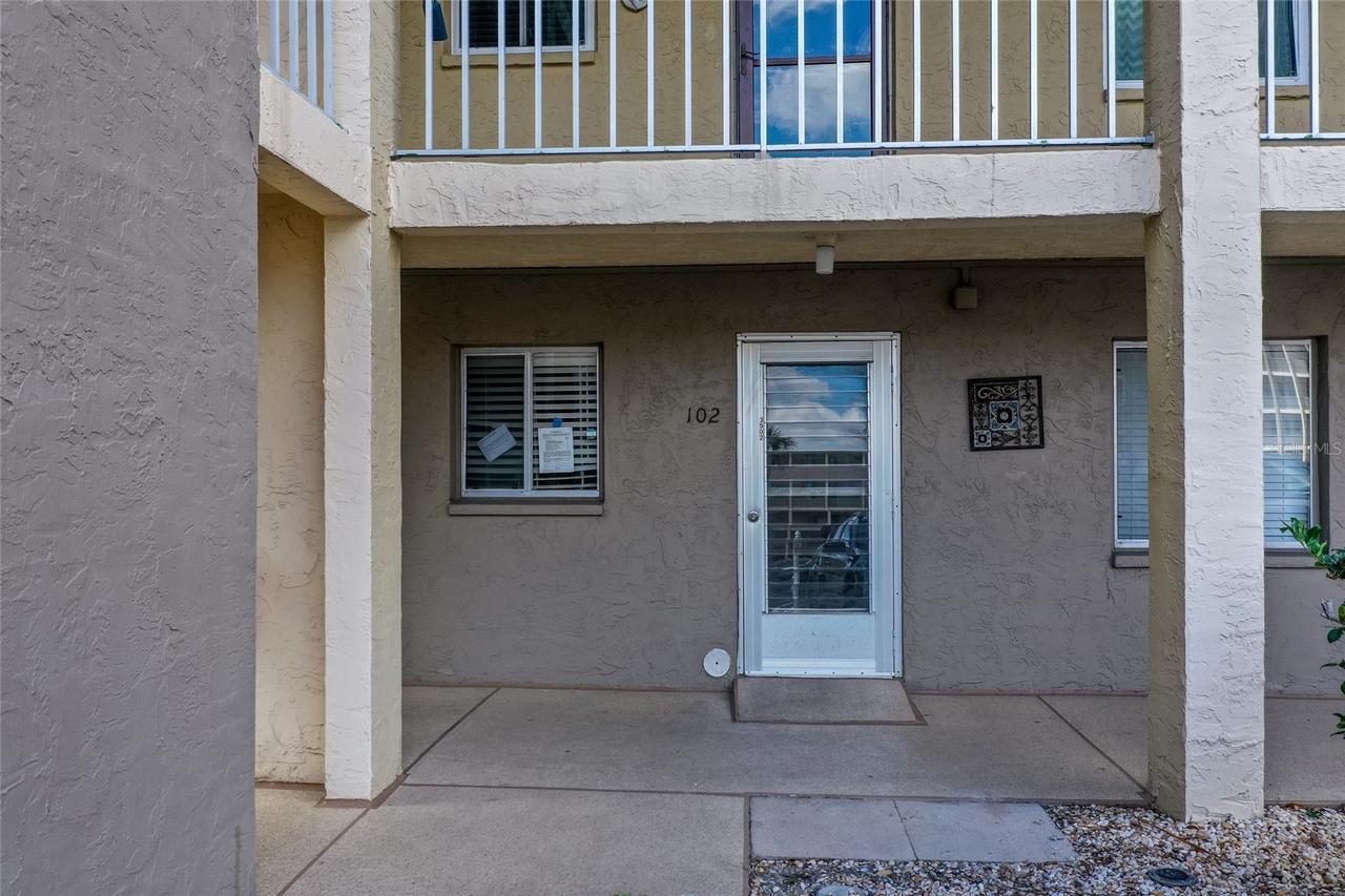 3502 Lake Bayshore Dr. #K102, Bradenton, FL 34205