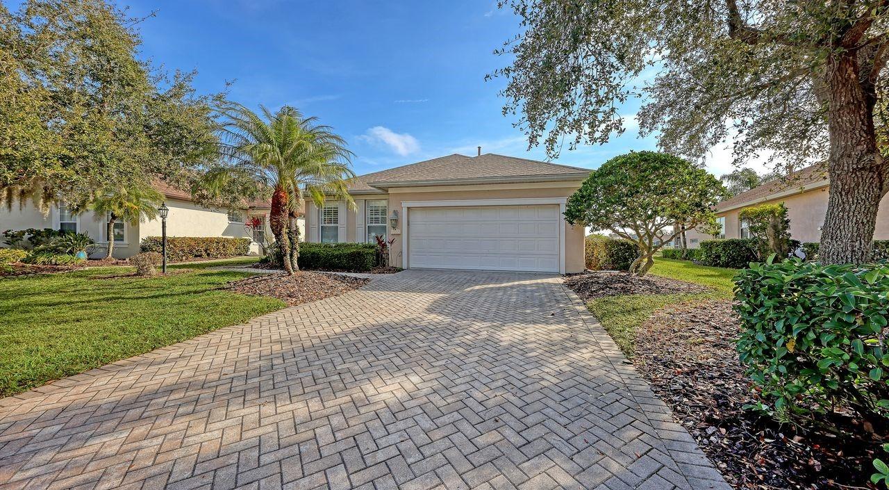 7423 Sea Island Ln., Bradenton, FL 34201