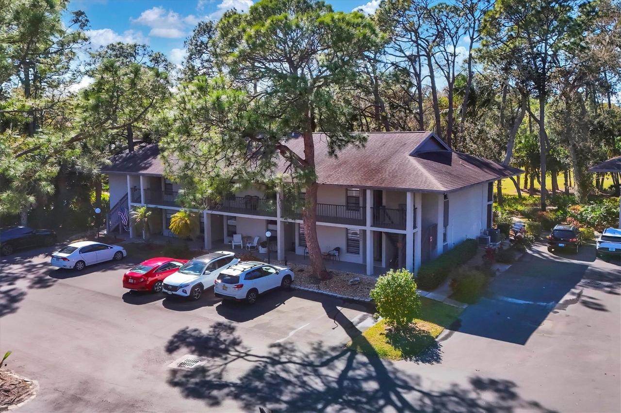 3041 Quail Hollow #27, Sarasota, FL 34235