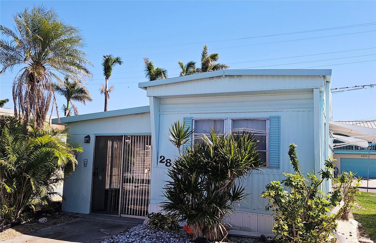 10315 Cortez Rd. #28-1, Bradenton, FL 34210