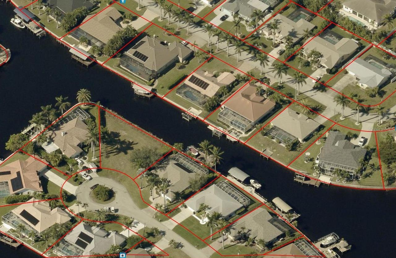 2005 SE 20th Ln., Cape Coral, FL 33990