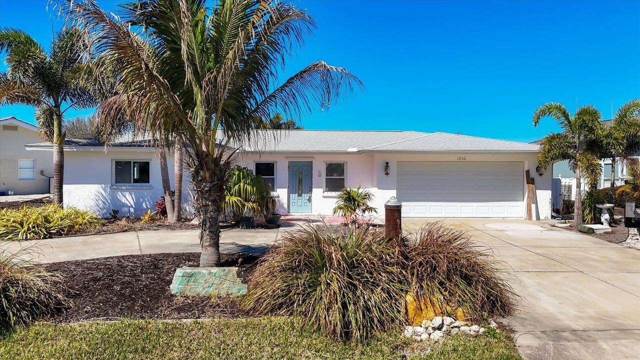 1936 Fairview Dr., Englewood, FL 34223