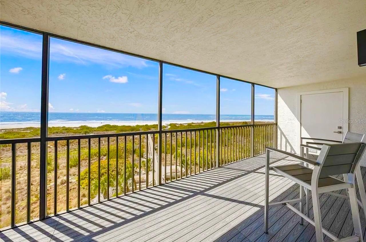 420 Beach Rd. #606, Sarasota, FL 34242
