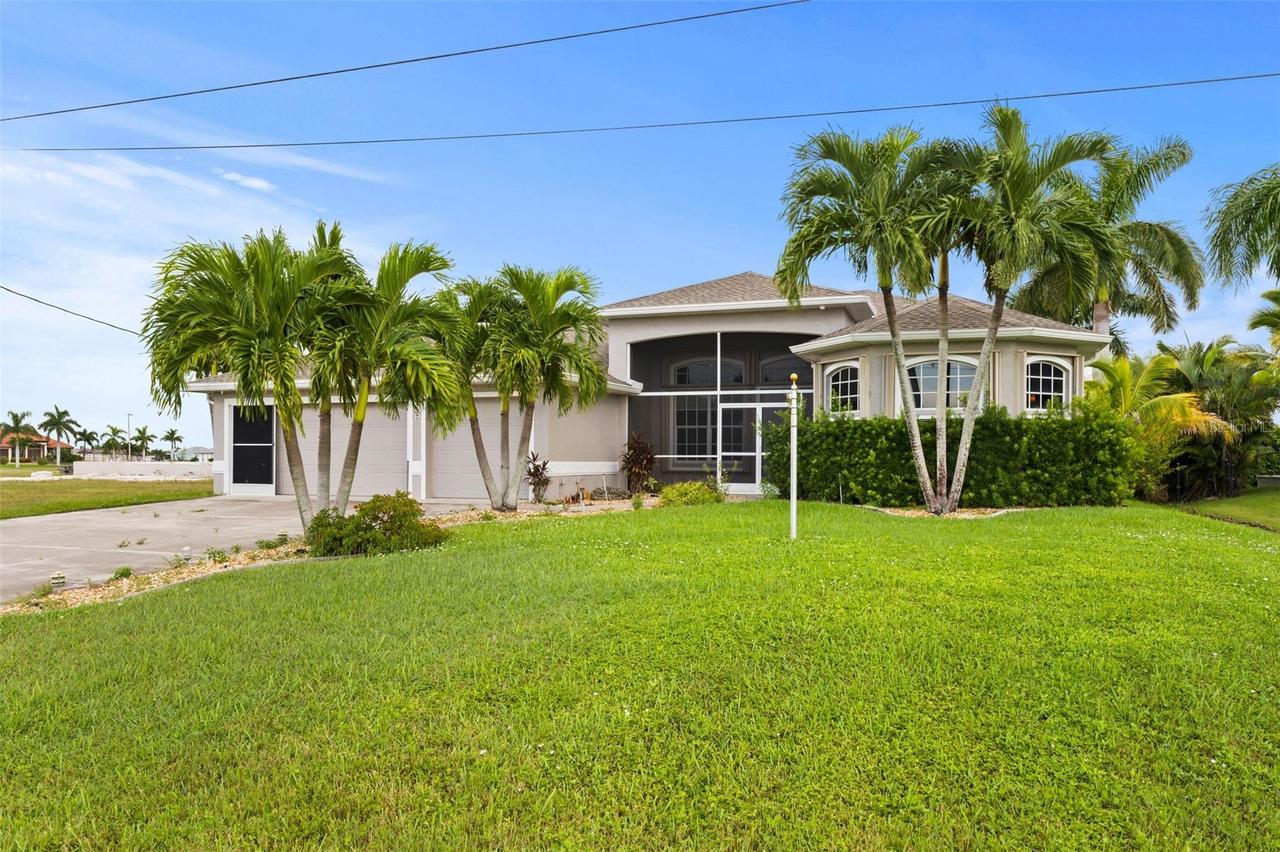 2727 NW 45th Pl., Cape Coral, FL 33993