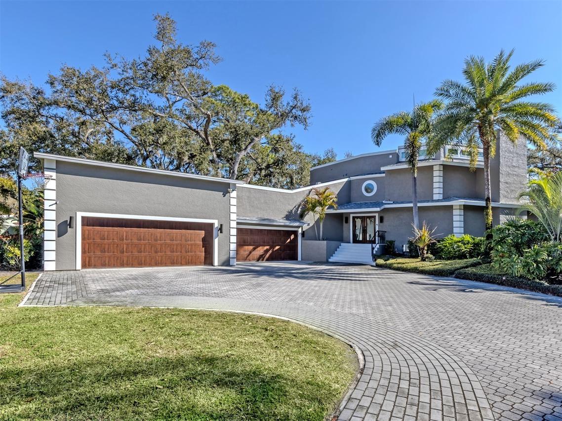 4710 Hidden Forest Ln., Sarasota, FL 34235