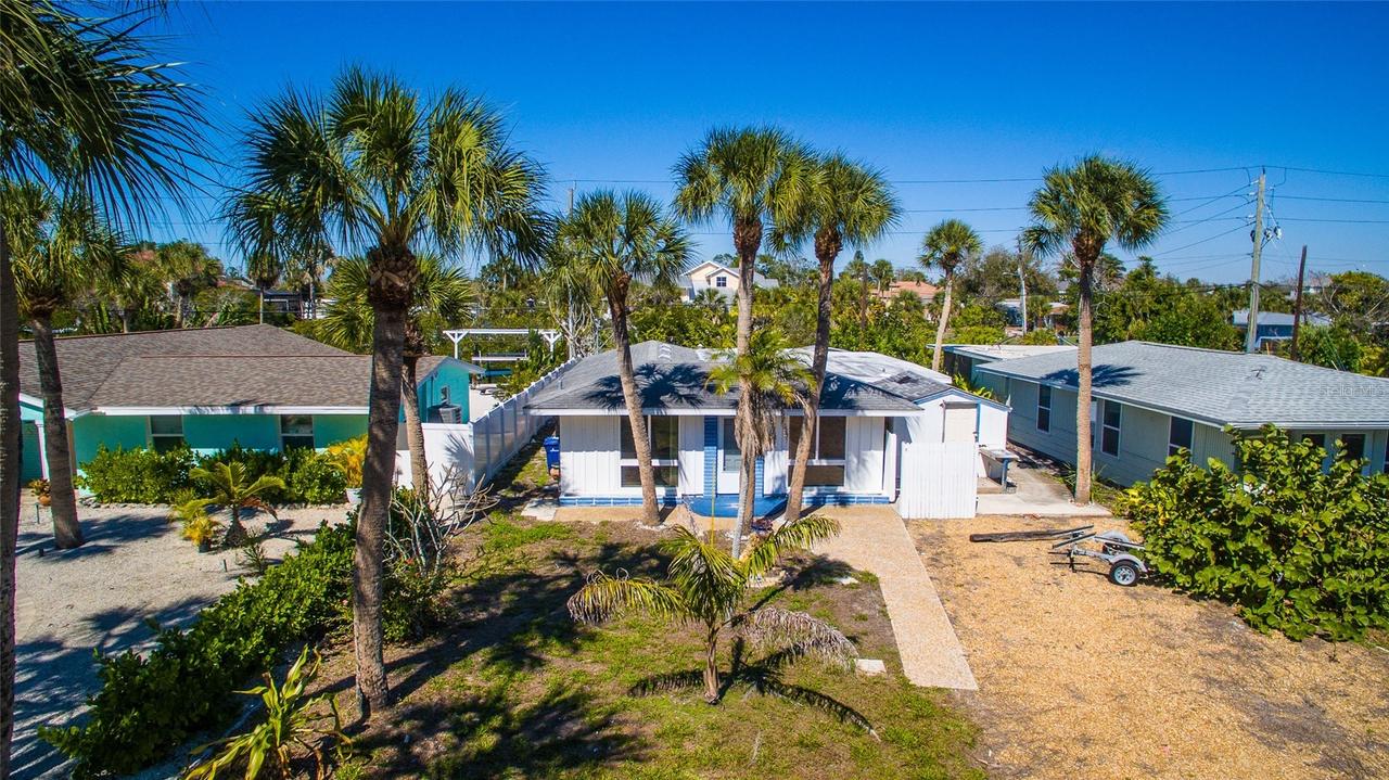 515 Avenida De Mayo, Sarasota, FL 34242