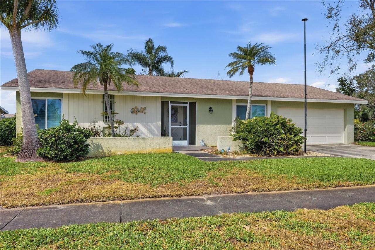 3102 40th St., Bradenton, FL 34205