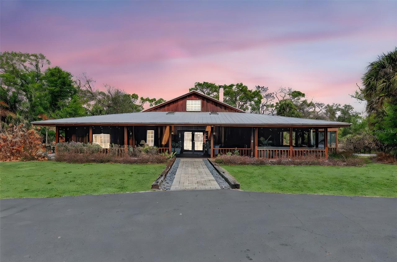 5270 Vanderipe Rd., Sarasota, FL 34241