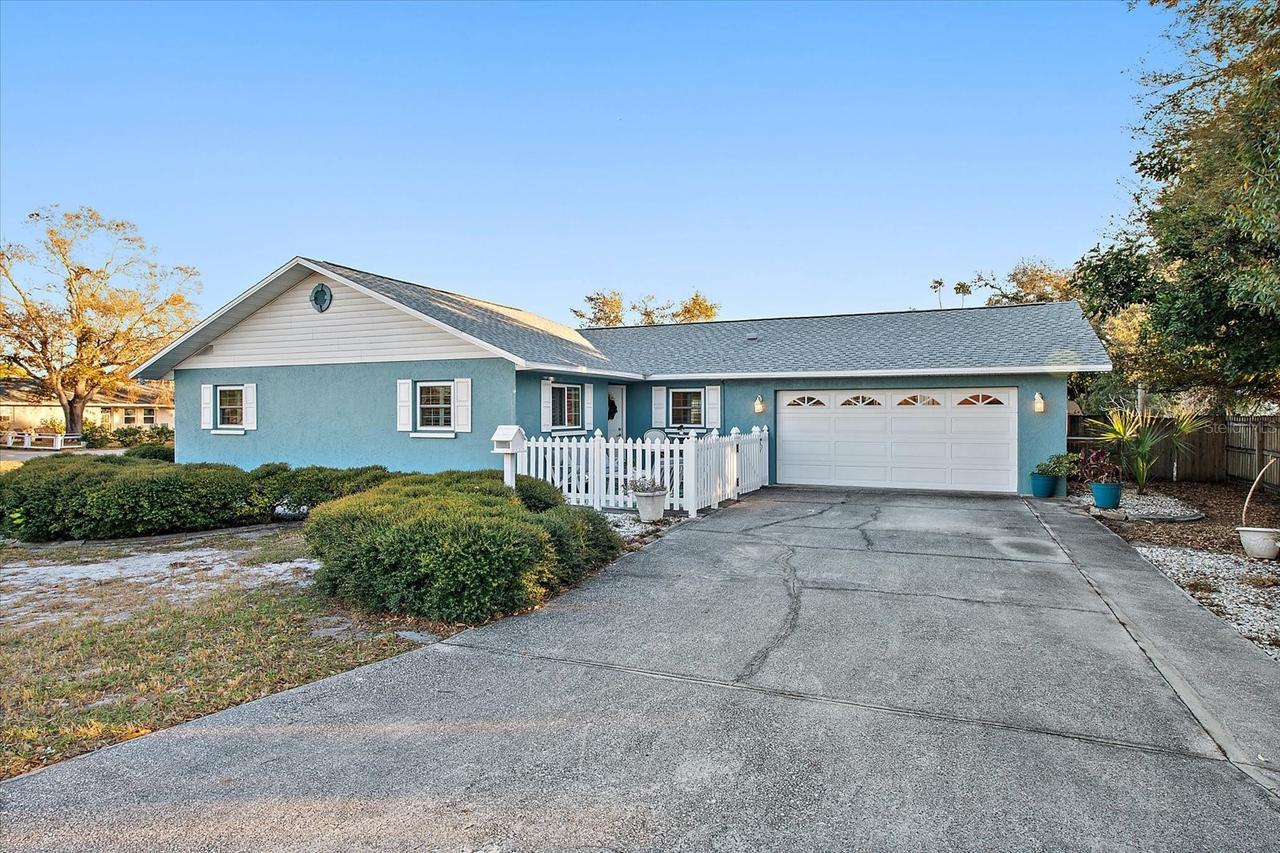 5501 3rd Avenue Plz., Bradenton, FL 34209