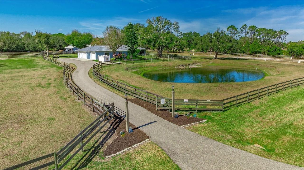 7610 Saddle Creek Tr., Sarasota, FL 34241