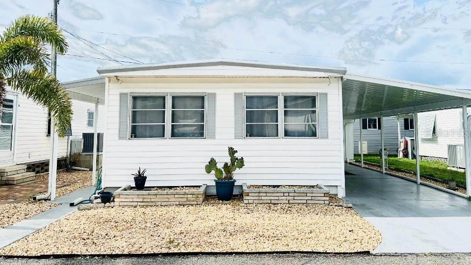 2807 Trinidad Way, Palmetto, FL 34221