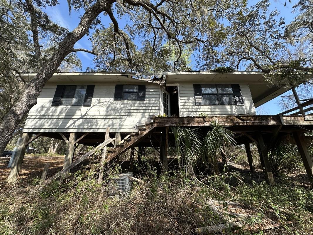 10630 NE 207th Ln., Fort Mc Coy, FL 32134