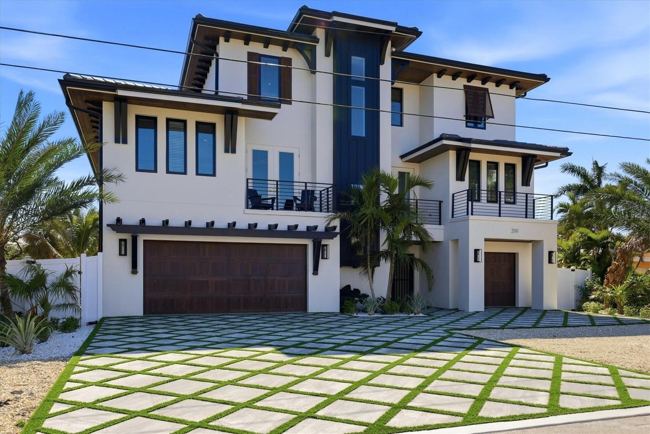 319 Tarpon St., Anna Maria, FL 34216