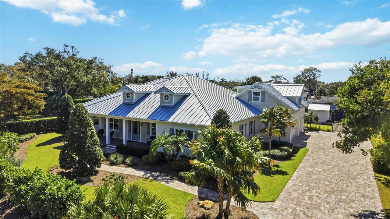 7101 16th Ave., Bradenton, FL 34209