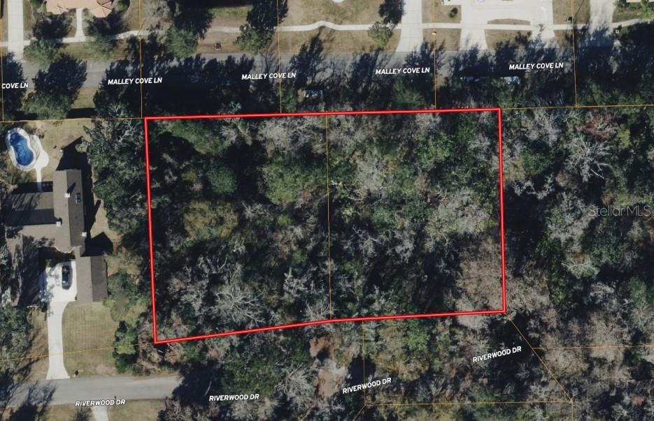 211 Riverwood Dr., Fleming Island, FL 32003