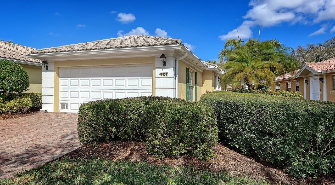5926 Benevento Dr., Sarasota, FL 34238
