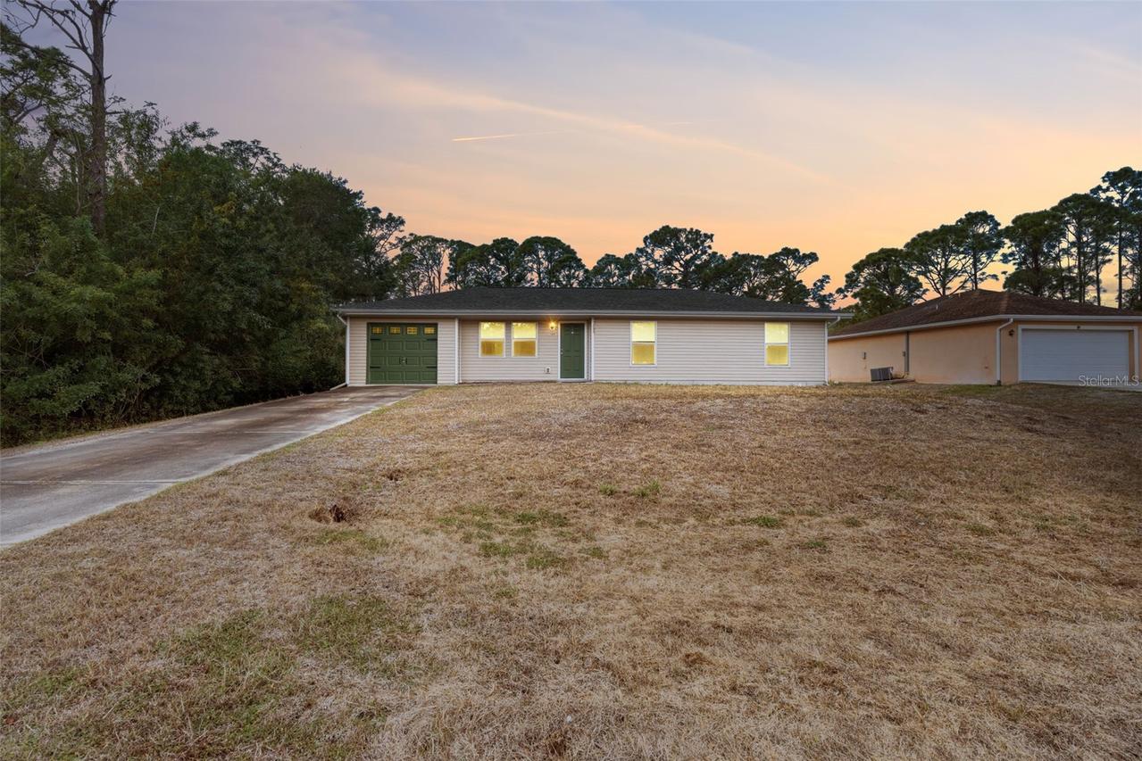 105 Biscayne Dr., Port Charlotte, FL 33953