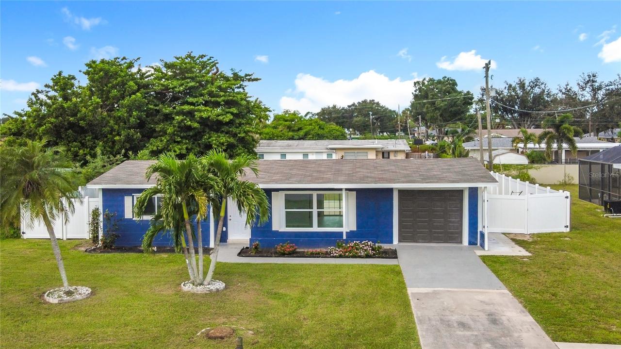 3095 Pinetree St., Port Charlotte, FL 33952