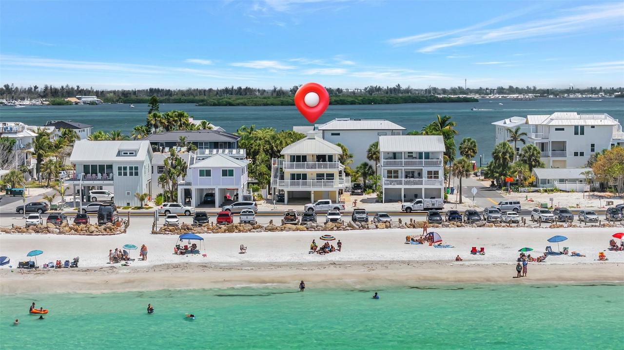 1105 Gulf Dr. #2, Bradenton Beach, FL 34217