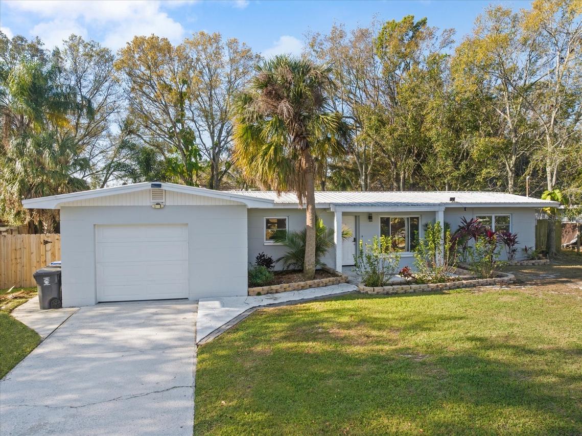 432 Country Club Dr., Oldsmar, FL 34677