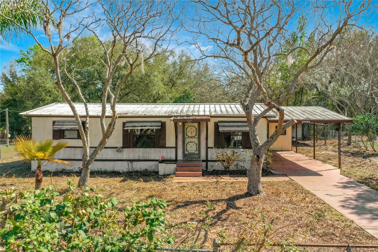 36700 Daisy Ln., Fruitland Park, FL 34731