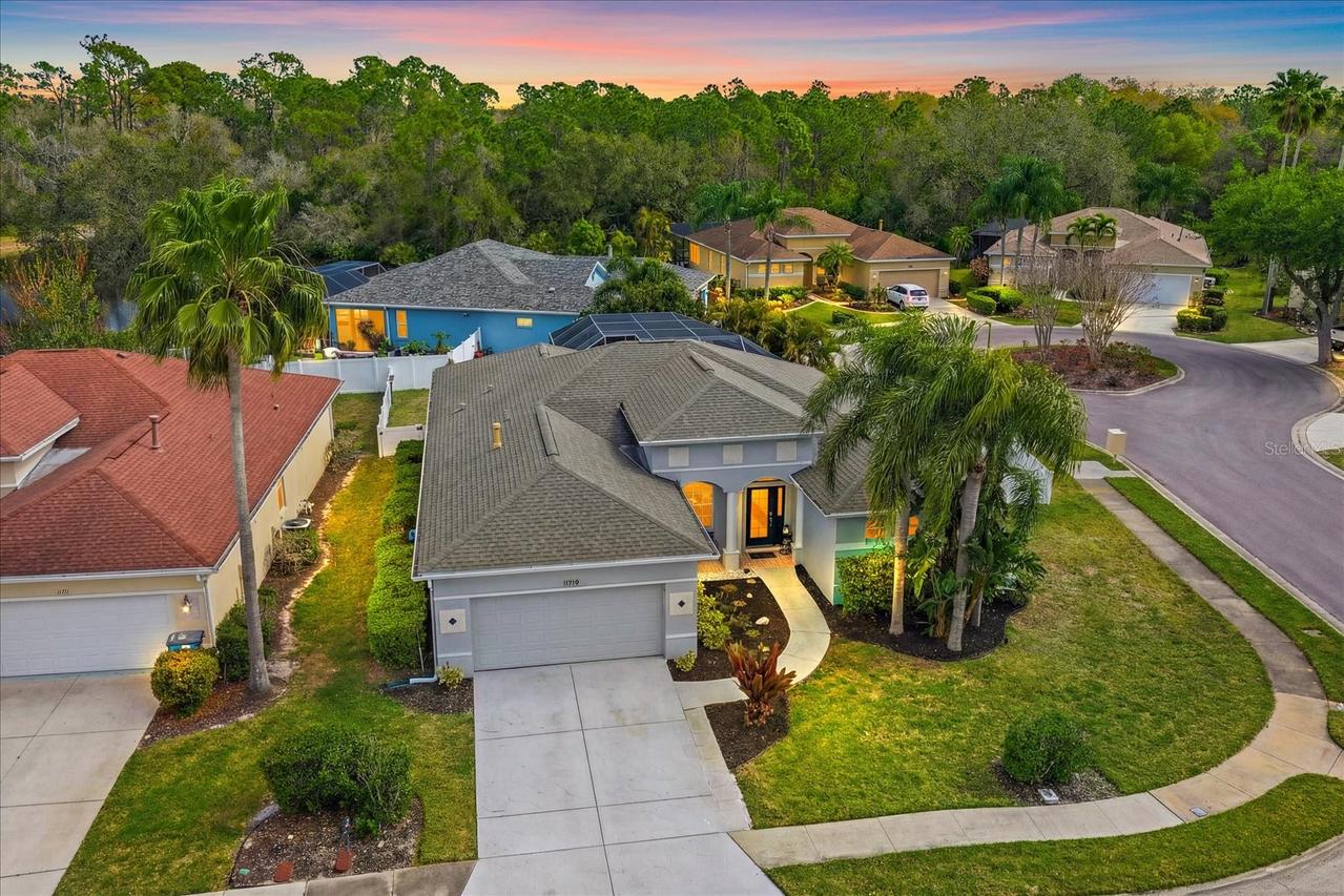 11719 Winding Woods Way, Lakewood Ranch, FL 34202