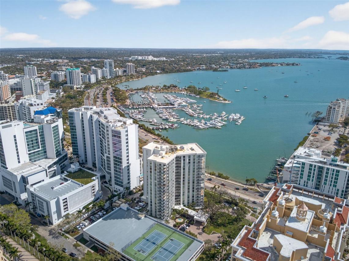 1111 N Gulfstream Ave. #16D, Sarasota, FL 34236