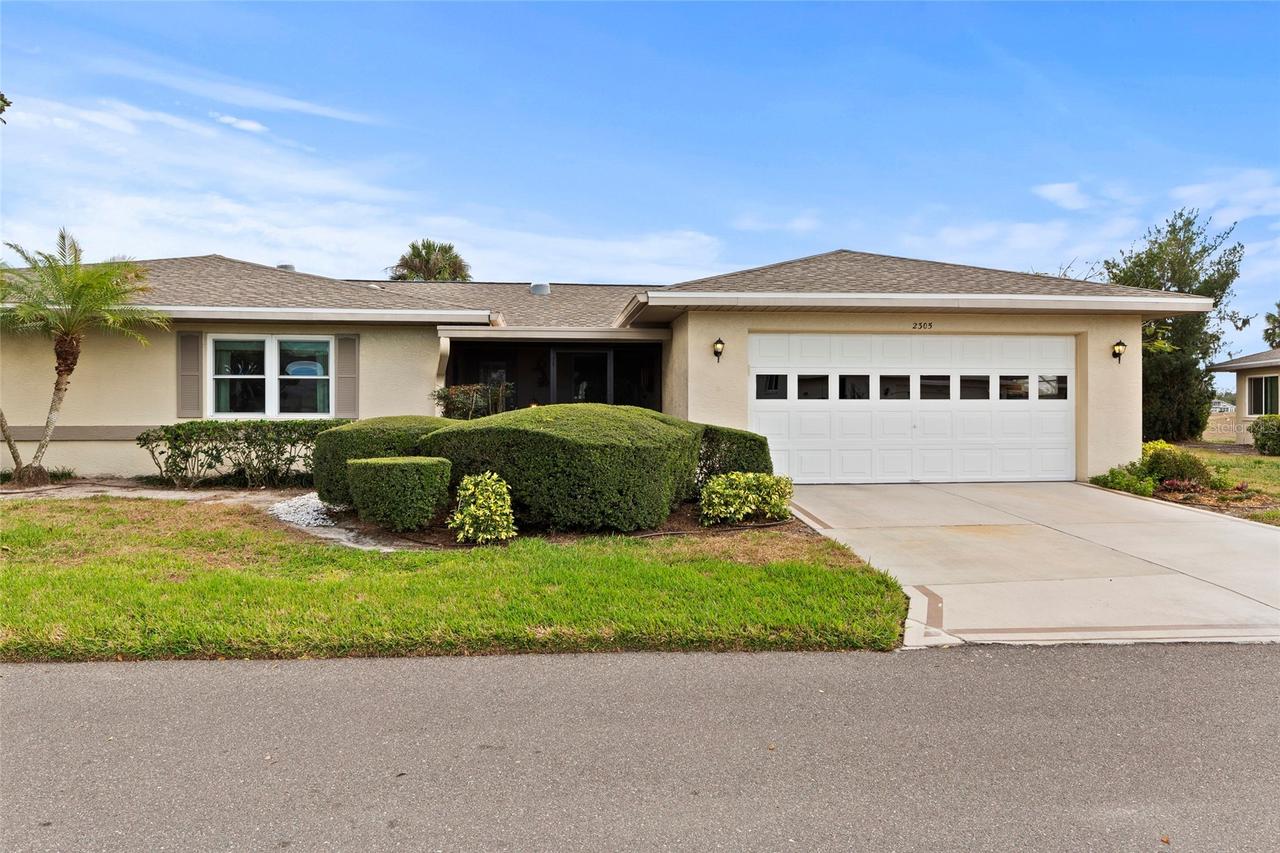 2305 Lancaster Dr., Sun City Center, FL 33573