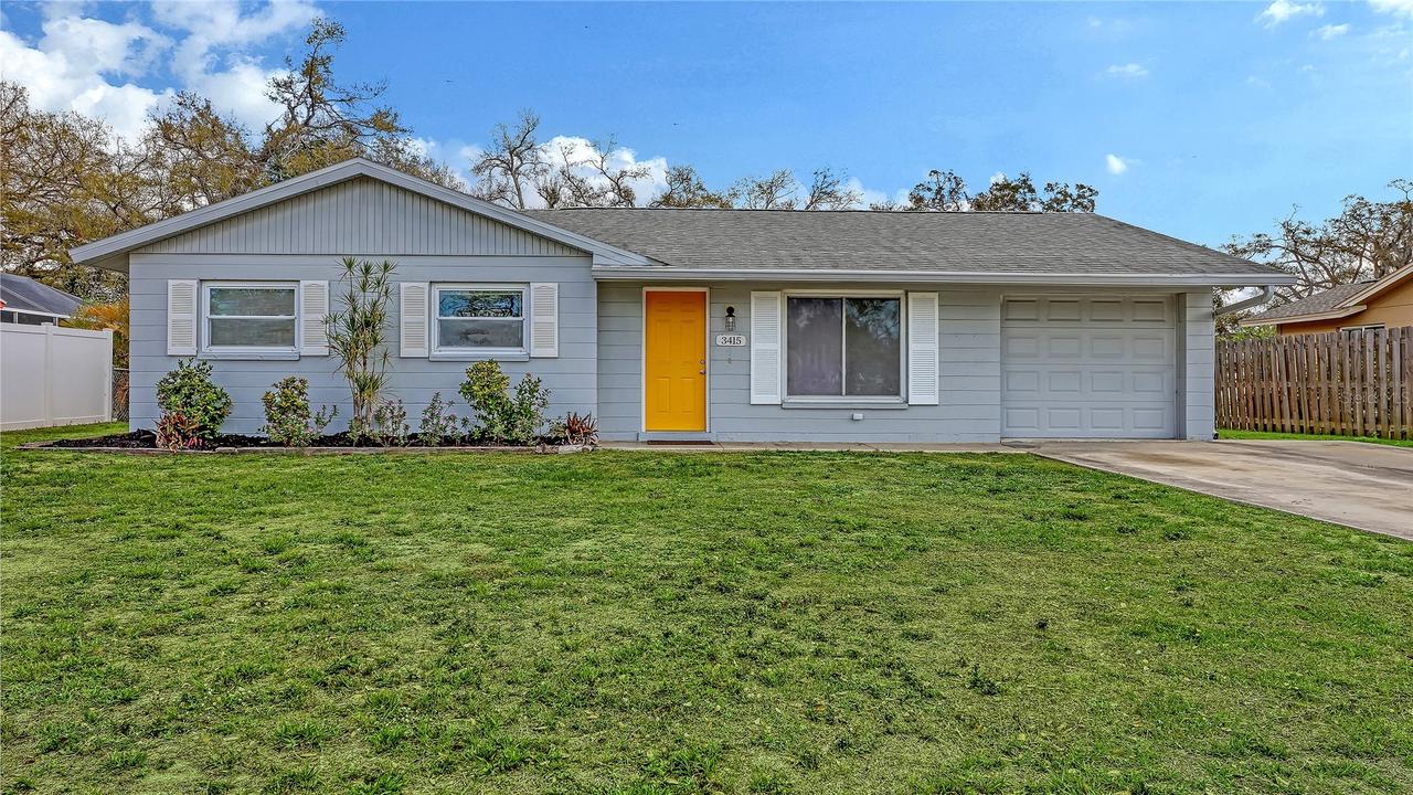 3415 Woodmont Dr., Sarasota, FL 34232