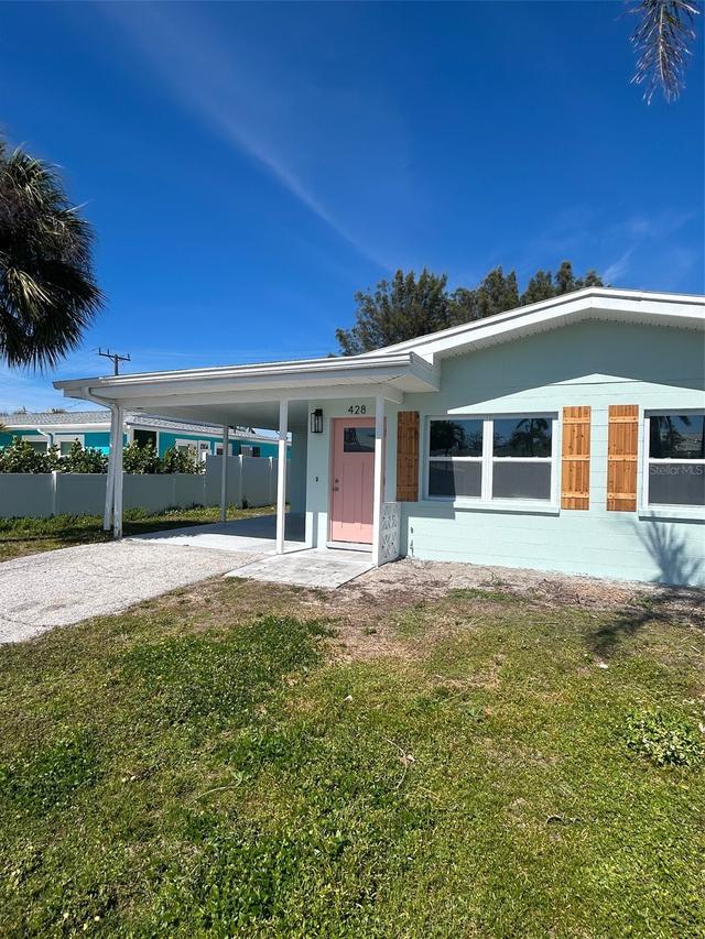 428 62nd St., Holmes Beach, FL 34217