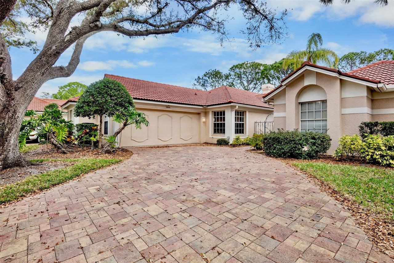 3846 Lyndhurst Ct., Sarasota, FL 34235