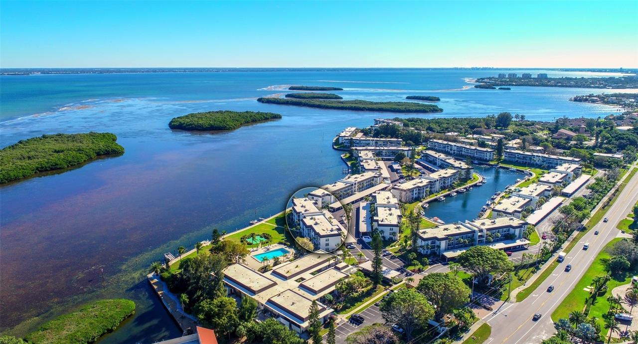 4440 Exeter Dr. #301, Longboat Key, FL 34228
