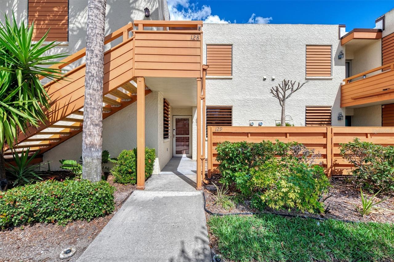 129 Wild Palm Dr. #D, Bradenton, FL 34210