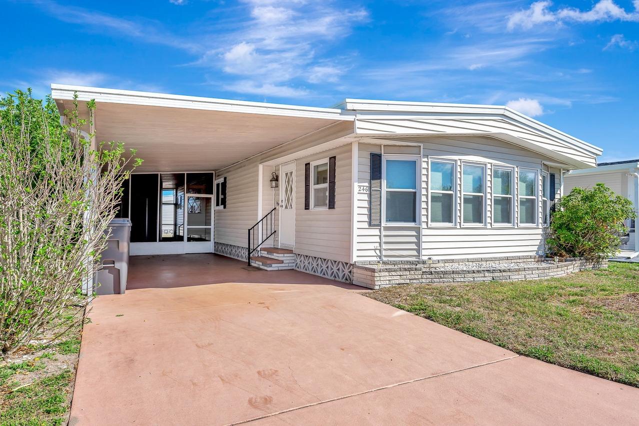 808 53rd Ave. #246, Bradenton, FL 34203