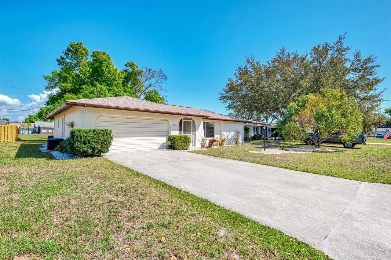 430 Sunnyside Dr., Venice, FL 34293