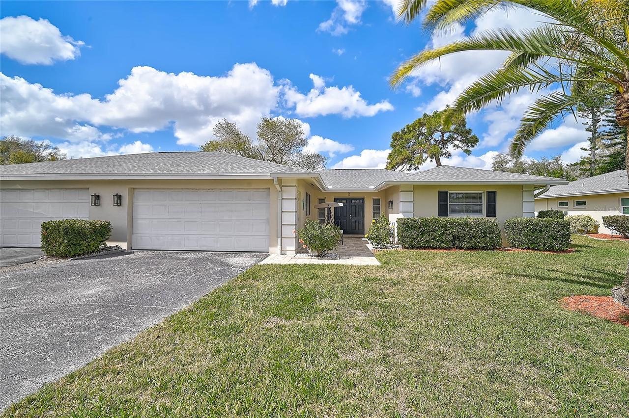 7128 W Country Club Dr., Sarasota, FL 34243
