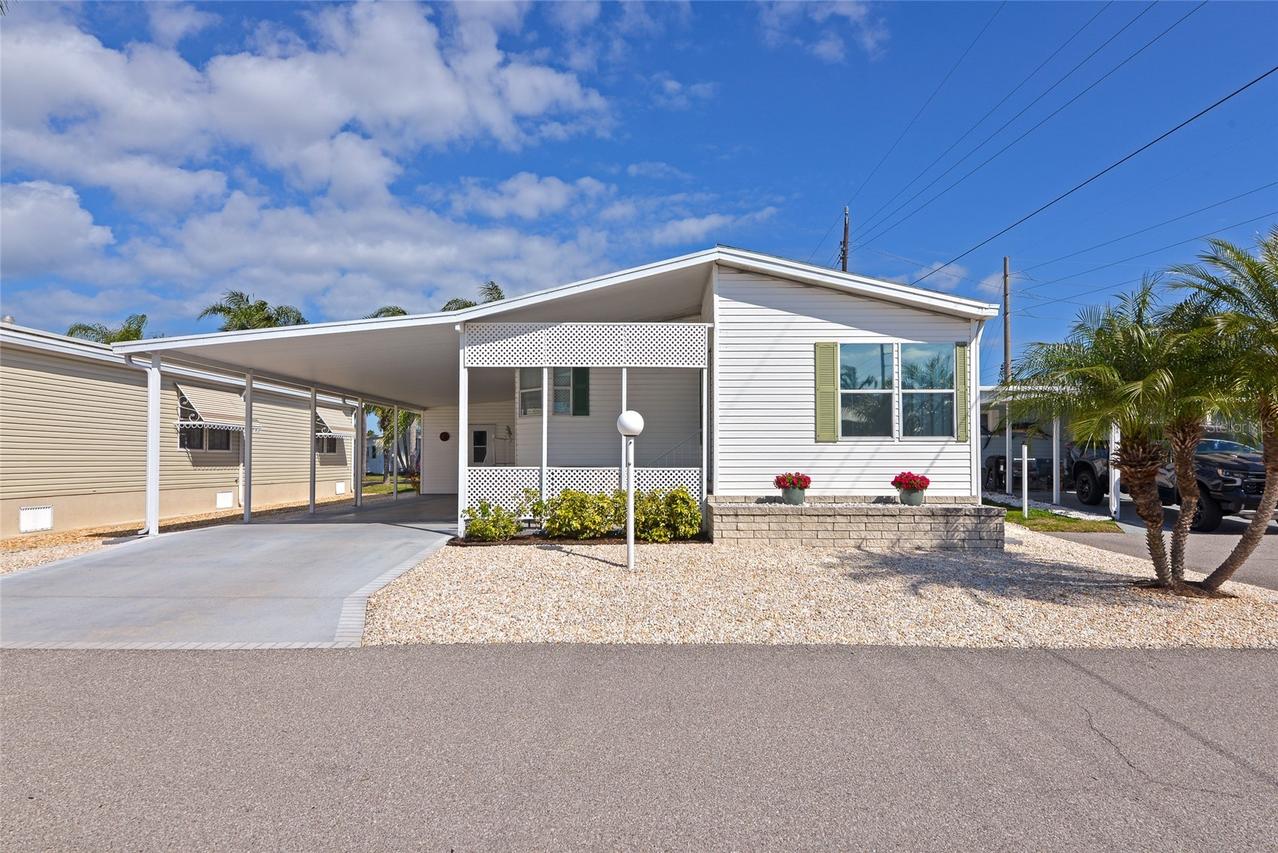 804 50th C Ave., Bradenton, FL 34203