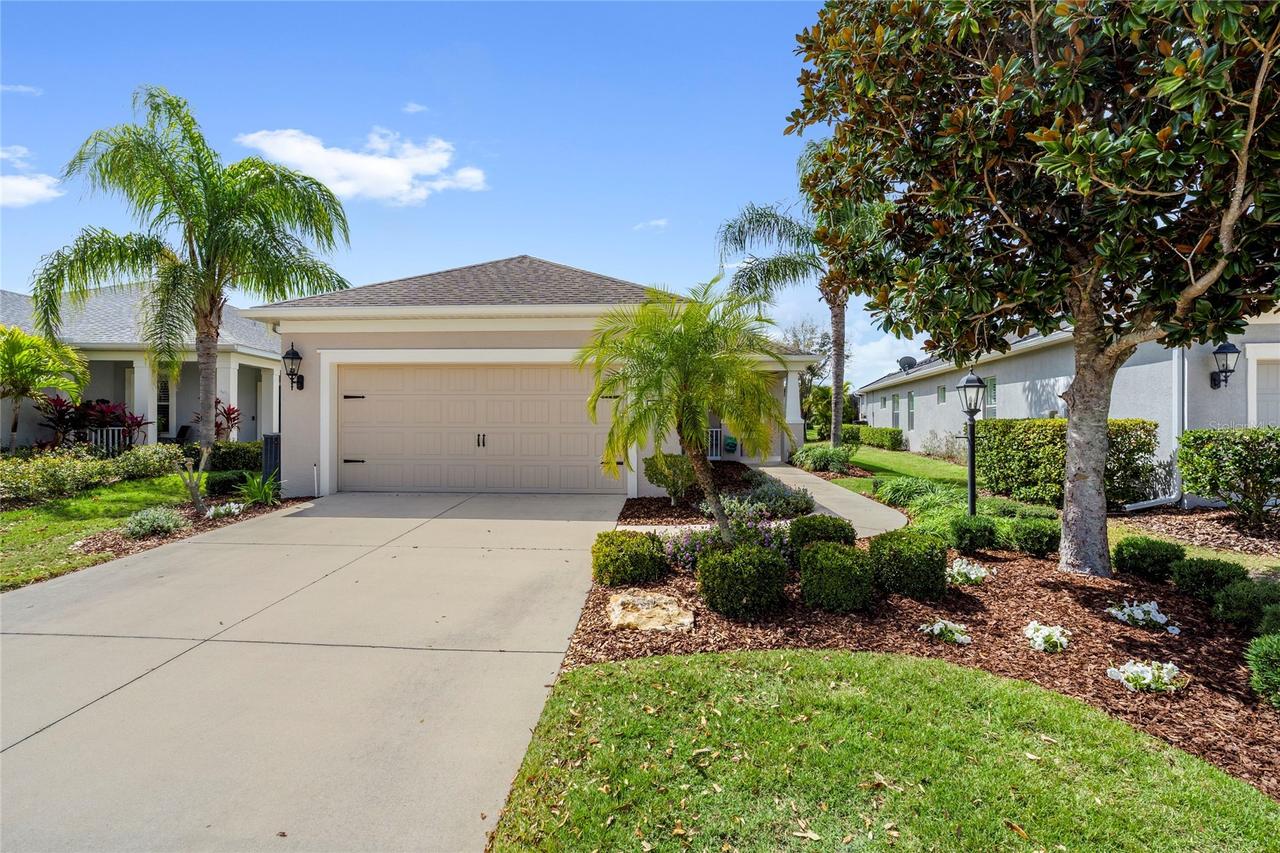 12187 Longview Lake Cir., Bradenton, FL 34211