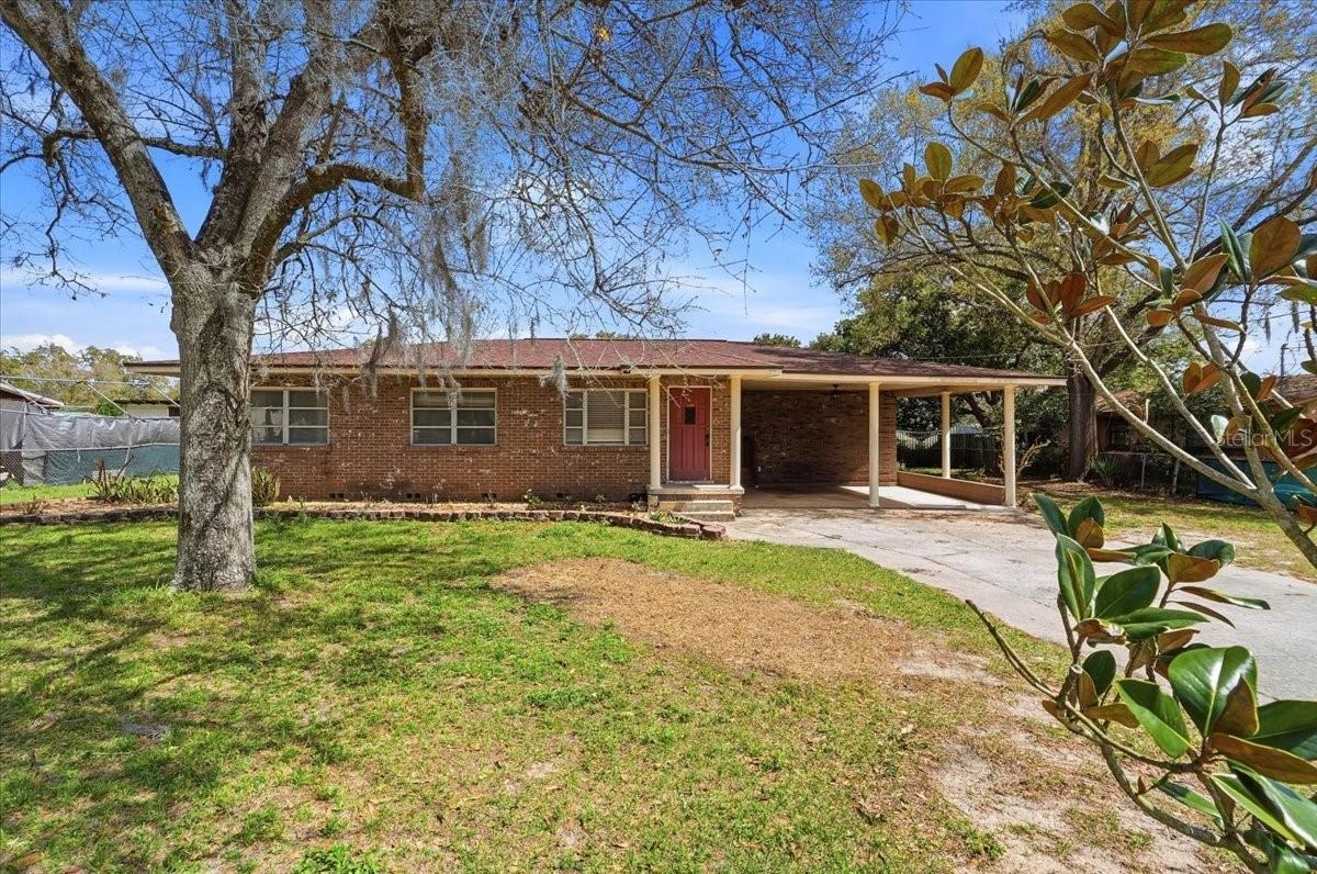 137 Highland Ave., Auburndale, FL 33823