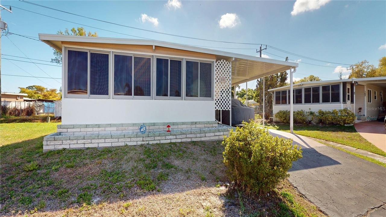 301 Brazil Ct. #95, Bradenton, FL 34207